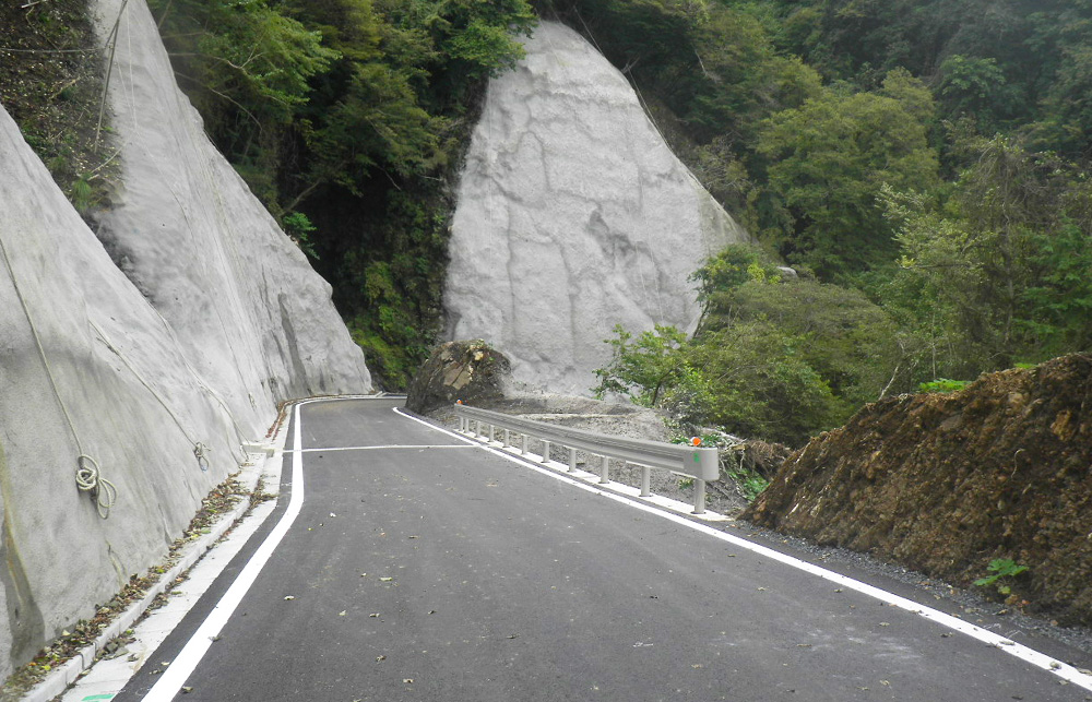 林道富士東部(北)線(上野原工区)開設工事